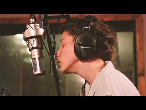 Maytal Michaeli Ft. Tal Cohen Shalev  - I am Blue