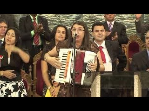 Cantora Alice Maciel canta SUA PRESENÇA - #avivamento #poder #santidade