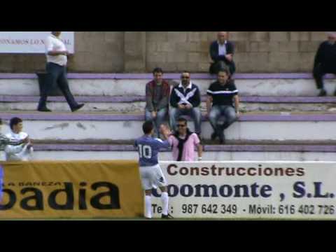 La Bañeza F.C. - C.D. Santovenia Gol de Alex de penalti