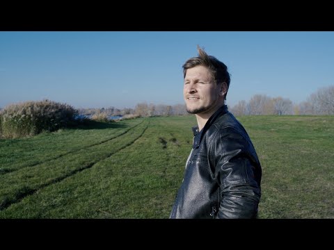 DOMINIK SOUHRADA - CAR TRICKS