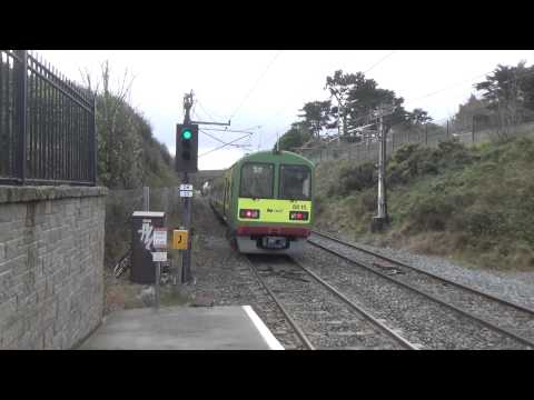 IE 8510 Class EMU 8616 - Killiney & Bray - 29/11/15