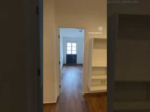 Video de YouTube - Apartamento en Alquiler de 1 dormitorio  en Ciudad Vieja, Montevideo