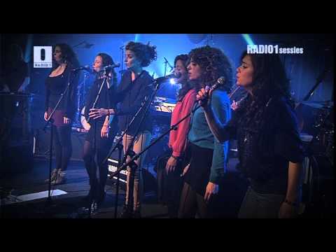 Tom Barman & Absynthe Minded & Binti - Summer's here // Radio 1 Sessies 2012