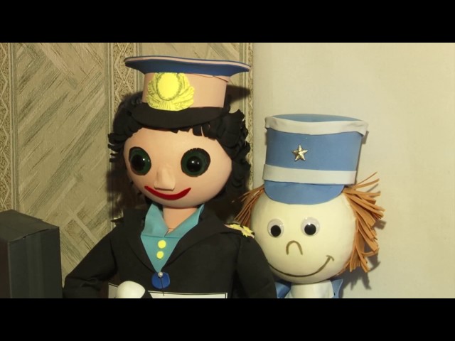 Ангарчане делают игрушечных полицейских