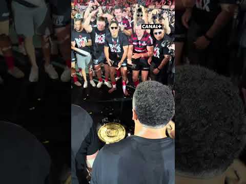 La danse des joueurs toulousains autour du Bouclier de Brennus 😍 #rugby #sports #top14