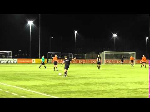 25 jan 2016 VV De Meern A2 - VV De Meern A3 oefenwedstr  5-0 Mooie bal Stijn