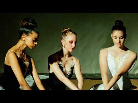 12. GRAVEDiGGERS  (Feat. Zoocci Coke Dope, K.Keed & BLFR)