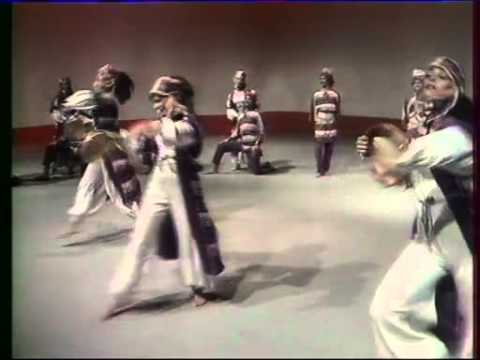 Karmon Dancers / Ballets erev tov - Oriental Rhythms - France, 1979 - video 1