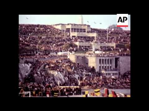 NEWS IN COLOUR - SIR FRANCIS CHICHESTER RETURNS - COLOUR IS VERY GOOD