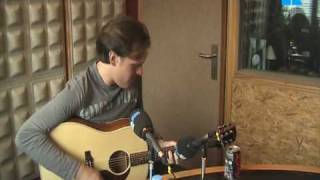 Joe Bonamassa... &quot;Three Times a Fool&quot; en acústico en Rockola.fm