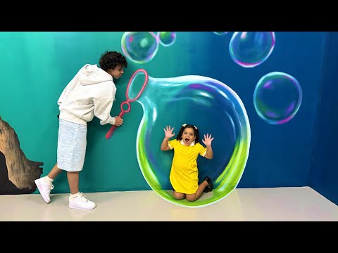 I'm stuck in the bubble 😱