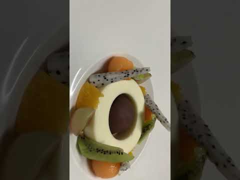 White chocolate Pana cotta just love it 😻