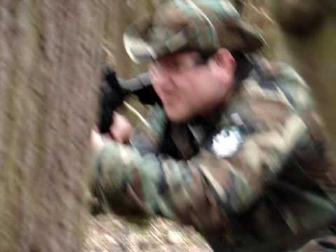 Chudák Dog (Nebezpečí pro ty co nenosí brýle!)