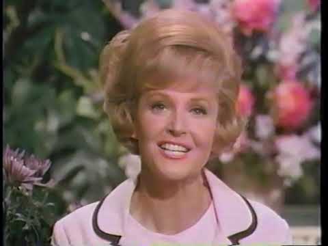Lawrence Welk Show Mother's Day 1967 Lawrence does the intros