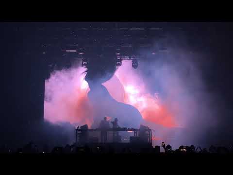 Axwell /\ Ingrosso Live at Adrenaline Stadium 15.06.2018 - Dancing alone