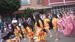 Mix carnaval - Grupo de danzas colegio madre adela
