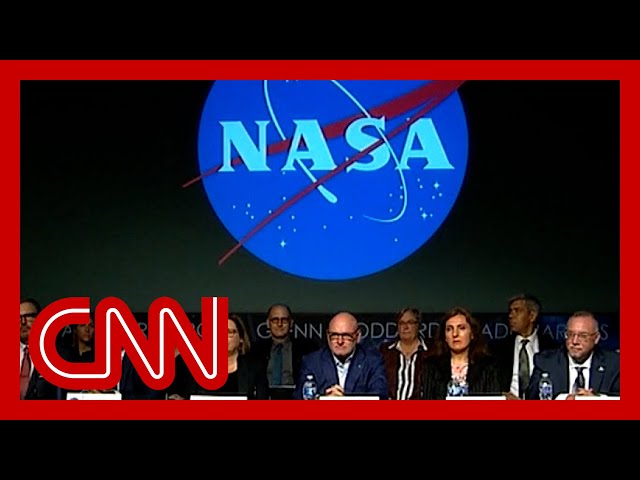Astrophysicist breaks down the difficulty of unidentified objects SDDEFAULT Thumbnail