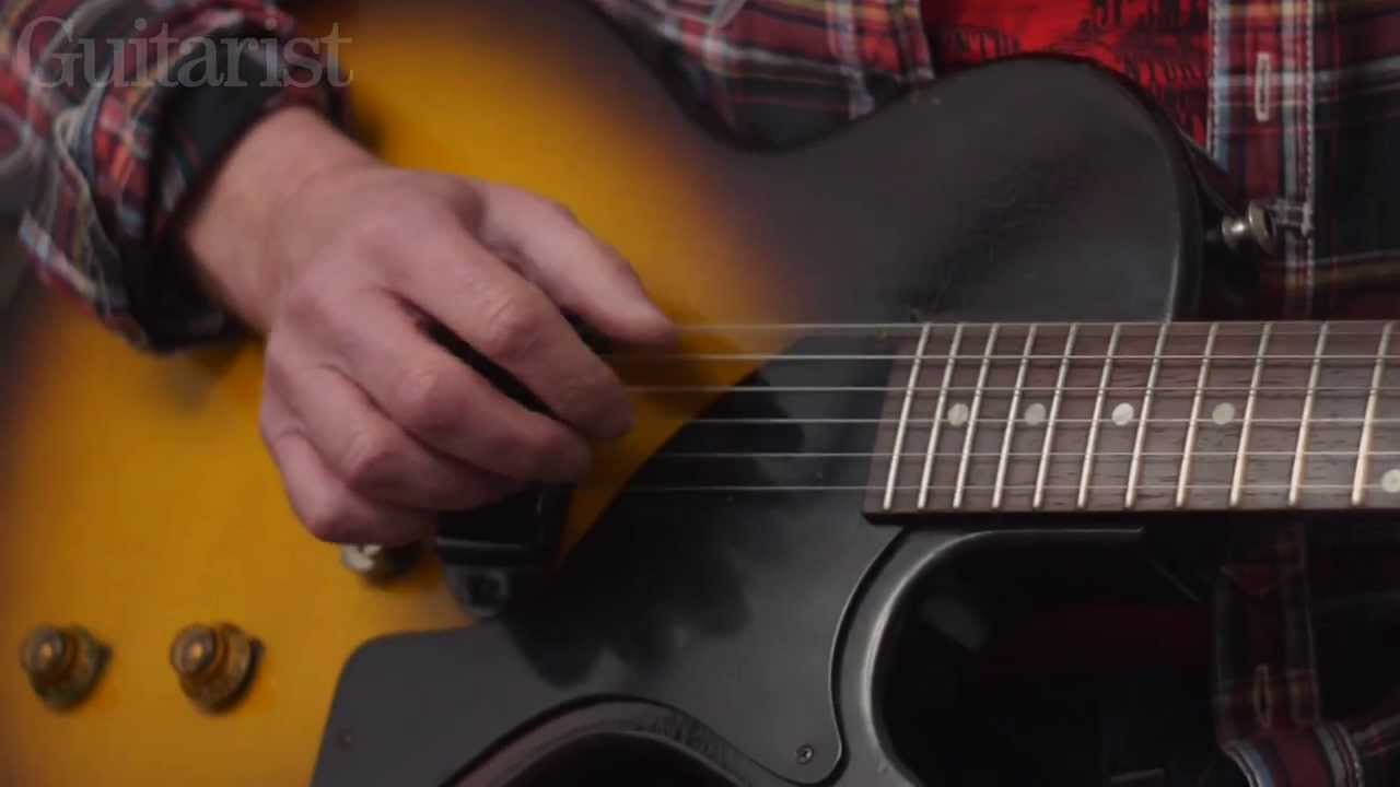 Single-pickup guitar review round-up: modern electrics vs 1957 Gibson Les Paul Junior - YouTube