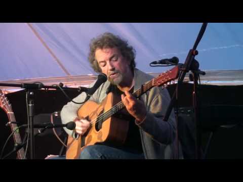 Andy Irvine:The Close Shave