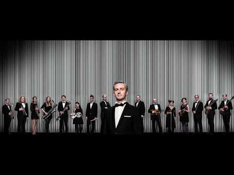 Jan Böhmermann und das Rundfunk-Tanzorchester Ehrenfeld- Janni