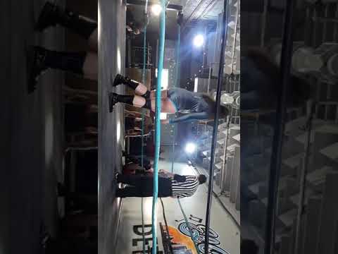 Joseline Navarro vs Alex