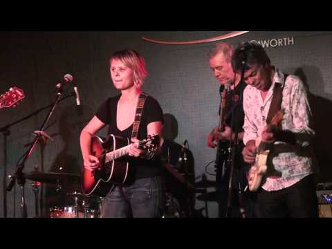 Camille Te Nahu With Stuie French, Phil & Tommy Emmanuel  - Sweet Memories