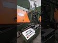 Riproduci video