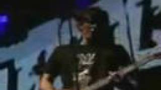 Blink 182 - Easy Target (live)