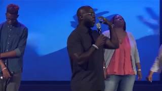The Worship Center— "Song of Intercession"(William McDowell)