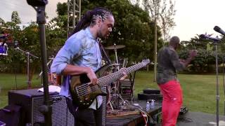 Taddy P & Friends Live - Gimmie Di Bass - Waiting On The World To Change