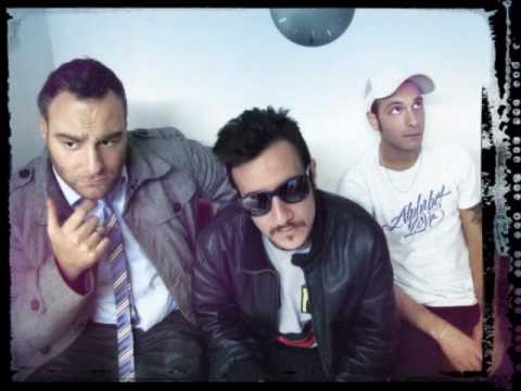 VideoMind - E' Normale (Blatta & Inesha Remix)