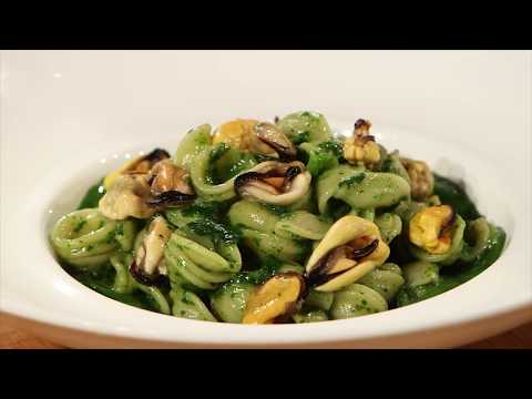 Wow Effect - ORECCHIETTE WITH TURNIP TOPS AND MUSSELS CREAM