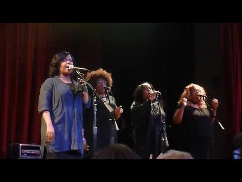 Thirty Tigers Sunday Gospel Brunch @ Americana Music Conference - Pt  6 - CeCe Winans