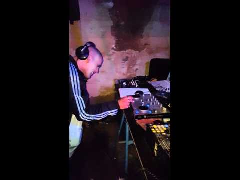 Dr. Denk @ putamierda soundsystem anniversary