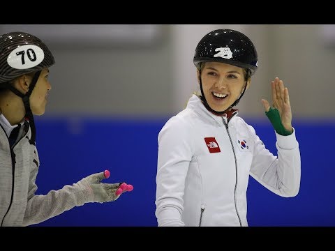 Knoch Viktort felesége, Marta váltotta a jégen