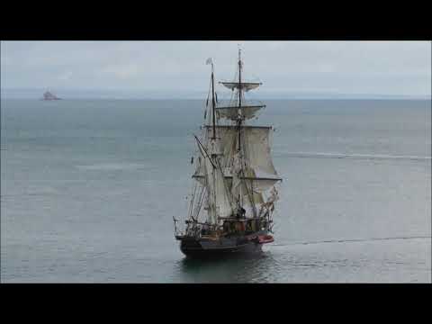 Tres Hombres Leaving Brixham by Sail