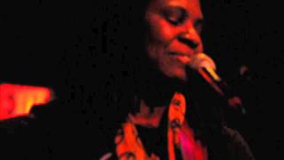 Ruthie Foster- Ring Of Fire