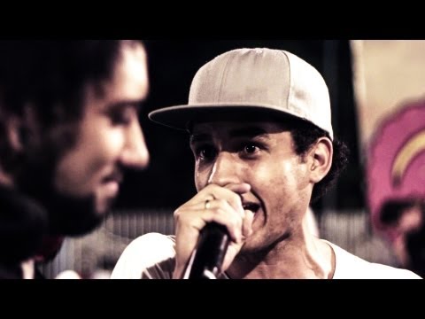 Duelo de MCs - Vinição vs Vinicin :: BH vs DF - 22/03/13