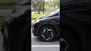 Por que VEMOS a RODA GIRANDO para TRÁS?