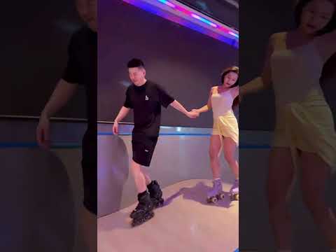 Short film entertainment fun roller skating video every day #126