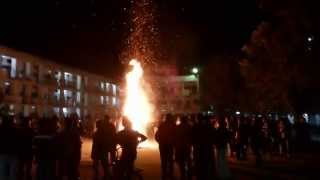 preview picture of video 'With big fire, Lohri Celebration at IIT Roorkee'