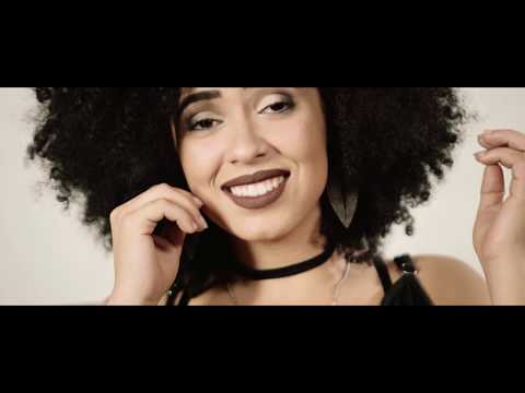 Casa Clam - Bruna Black