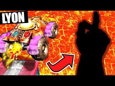 SALTO NEL BUCO DEI SUPER CATTIVI SU GTA5!!