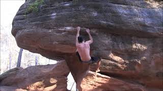 Video thumbnail of Trave del Submarí, 7a+  Salvanebleau