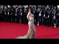 Aishwarya Rai Cannes 2014 Head Over The Shoulder