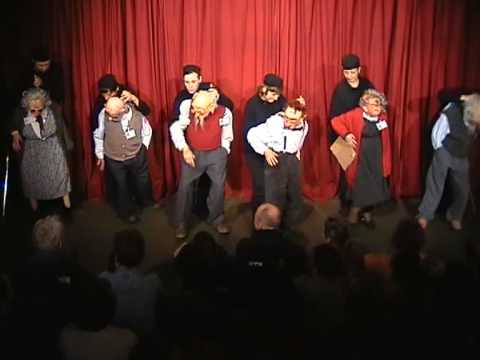 Tof Théâtre : Les Bénévoles "lambada"