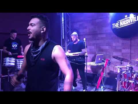 Álvaro Neto - Senta Concentrada no The Nashville (forró)