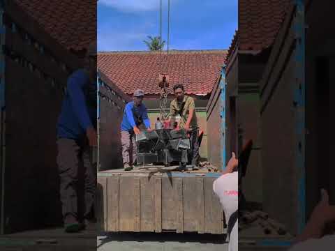 Penurunan Traktor Perahu Program Ketapang 2025