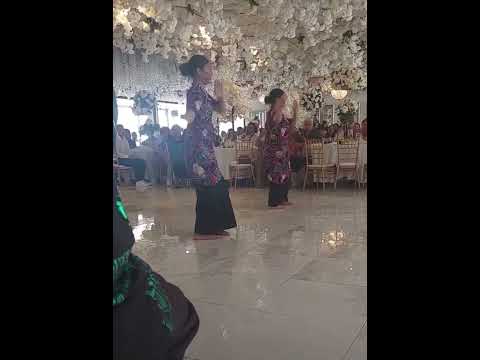 TIMAI SISTERS - Aue Ta Fefe/Ia Lavalava