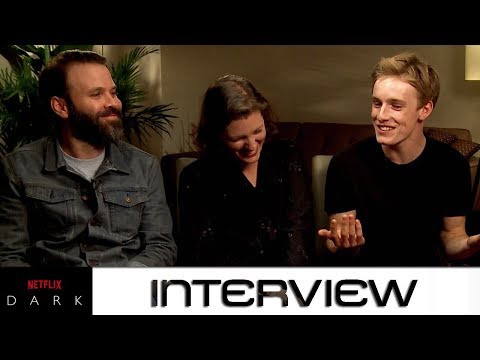 Dark: Interview mit Baran bo Odar, Jantje Friese und Louis Hofman zur ersten deutschen Netflix-Serie